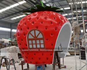 Realistic Safe Customized Fiberglass Strawberry House for Theme Park Supplier in China PA-1996