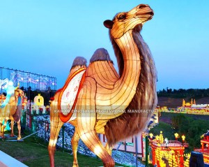 Various Style or Posture Realistic Camels Lanterns Animal Lantern Holiday Decoration Factory Customized CL-2612