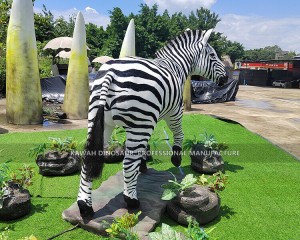 Zoo Park Simulated Zebra Statue Life Size Animal Animatronic Customized AA-1226