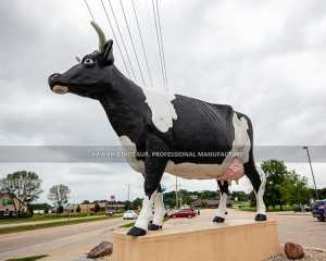 Lifelike Dairy Cow Statue Customized Animatronic Animal AA-1217