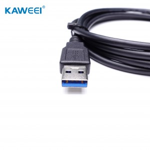 USB 3.0 Mace zuwa Namiji Cable
