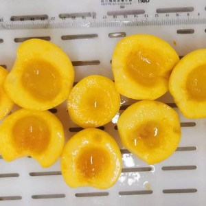 New Crop IQF dzelteno persiku pusītes