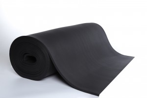 Foam rubber thermal insulation sheet roll