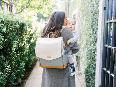 How to Choose a Suitable Diaper Bag