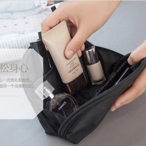 Custom Logo Travel Portable Makeup Case Toiletry Cosmetic Organizer