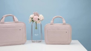 OEM Custom Travel Shelves Bag Factory –  Travel Makeup Bag Large Cosmetic Bag Makeup Case Organizer for Women and Girls – Kinghow