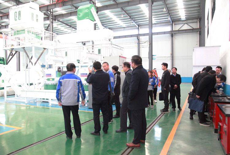 The Political Research Office of Jinan Municipal Party Committee visited Kingoro Machinery for investigation
