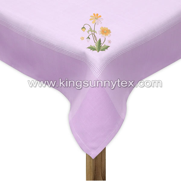 100% Polyester Rectangular Embroider Table Cloth