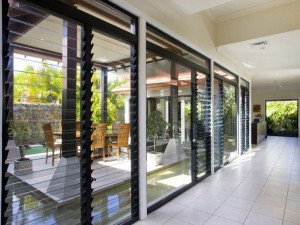 Louver Glass Luo1