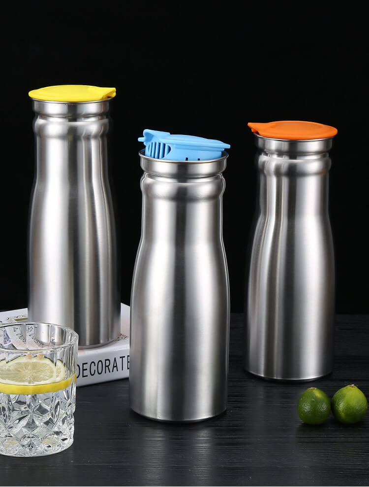 How to clean the stainless steel flask?
