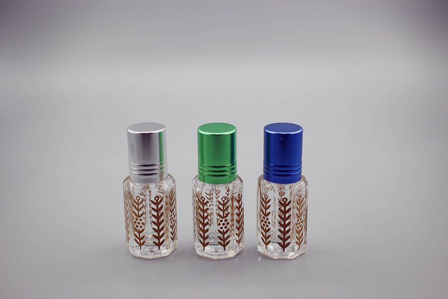 China Wholesale Plastic Screw Cover Caps Exporters –  14 tooth perfume octagonal glass bottle – Kaijia detail pictures