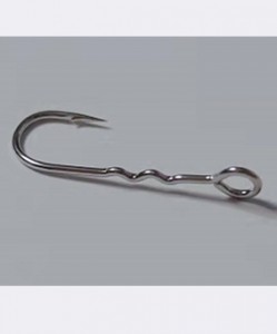 H15601 fishing hook with W on shank (5331W)