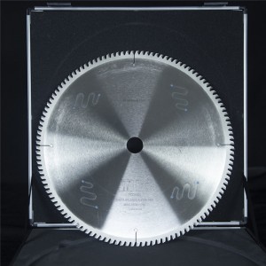 PCD Duitse technologie Hoogwaardig cirkelzaagblad voor aluminium