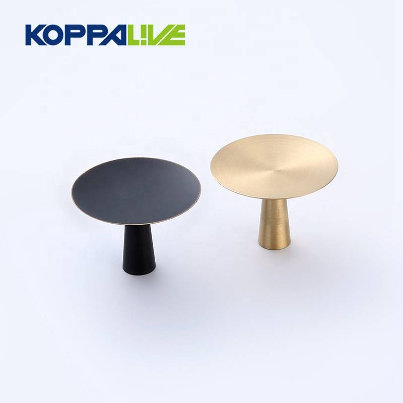 9024-Top quality custom home cabinet round solid brass hardware flat knob pull handle