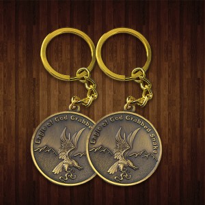 Custom two-sided designs 3D antique gold metal key chains without color
