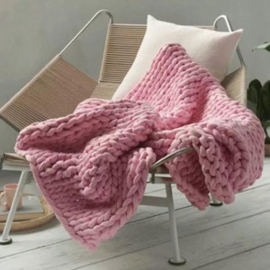 Wholesale Standard Handmade Chenille Chunky Knit Blanket