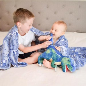 Colourful Soft Flannel Fabric Microfiber Glow in the Dark Baby Blanket