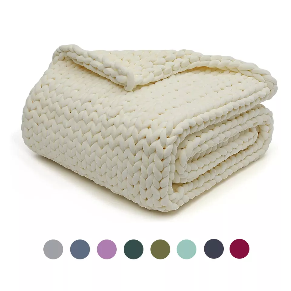 Custom 10lbs Soft Breathable Long Lasting Chunky Knit Weighted Blanket Featured Image