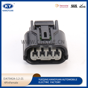 DJ7042A-1-11/21 for 4-hole automotive connectors, harness plug 4p sheath