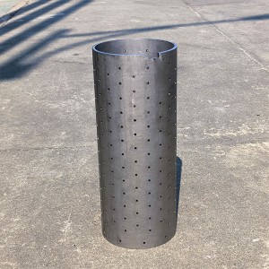 OEM manufaktur tube logam custom kalawan liang pikeun jasa motong laser baja karbon stainless steel