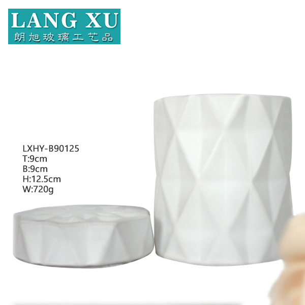 Factory short carved gel cut diamond design matt white color wholesale glass candle jar for candle making