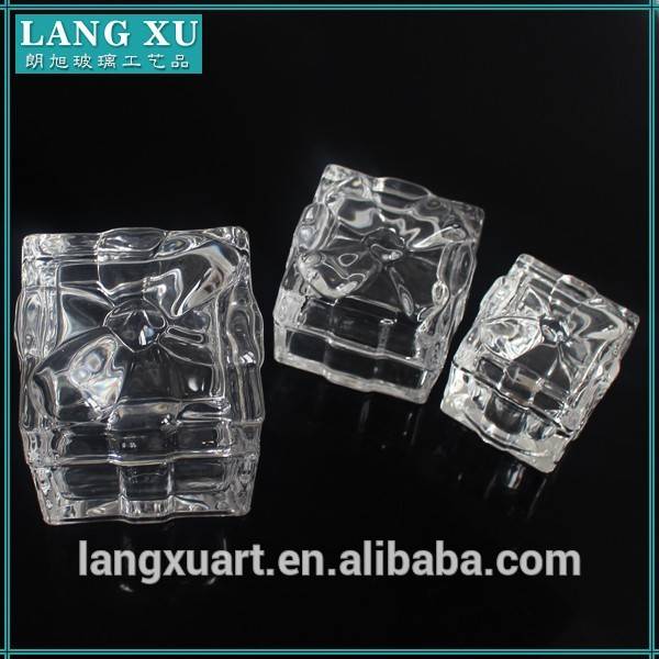 China Factory for Gold Rim Wine Glass - LX-T068 Butterfly Knot Leaf free mini glass Square candy jar with lid – Langxu