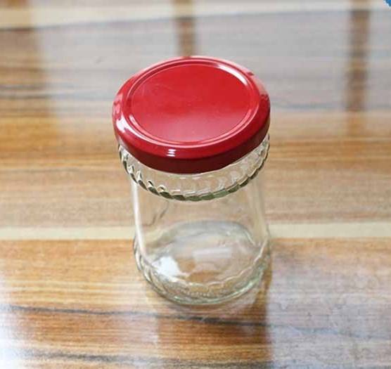 china wholesale Candle Jars With Wooden Lids quotes - 240ml glass jar for food with red cap – Langxu