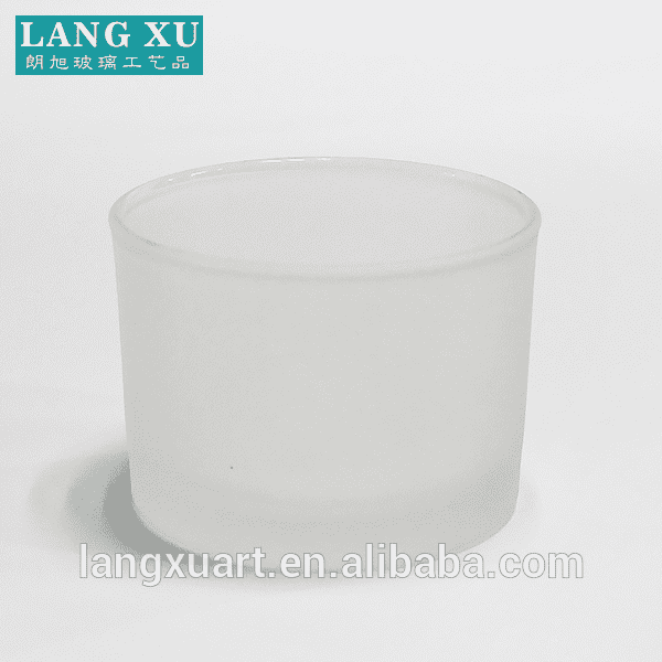 china wholesale Egg Shape Candle Holder pricelist - FJ067 9.5*8cm Christmas customized frosted glass candle jar with lid – Langxu