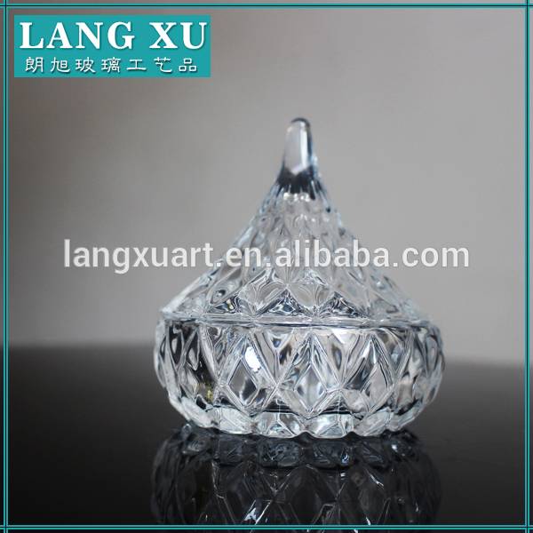china wholesale White Frosted Glass Candle Jar Factory - LXHY-T0100 Kiss shaped clear glass candy dish wedding favors – Langxu