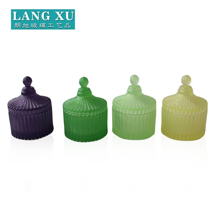 china wholesale Iridescent Candle Jar pricelist - 9.3cm*12cm*345g mini luxury vertical stripes carved brown,yellow or green colored candy  glass jar with glass lid – Langxu