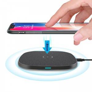 Factory wholesale China 3 in 1 Qi Wireless Charger Fast Charging Dock 10W Airpower Phone Charging Pad Ultra Slim