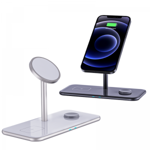 Free Sample for China Wholesale Charger 3 in 1 Stand Fast Wireless Charger