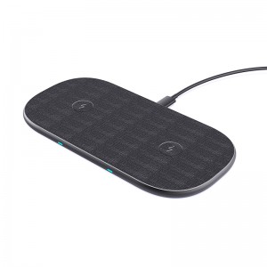 Good quality China 360 Degree Rotate 2 in 1 Qi Wireless Charger Pad for iPhone X 8 Plus
