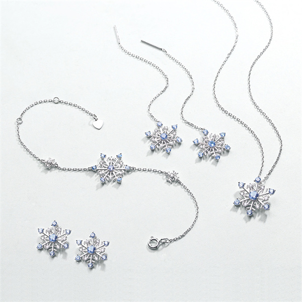 China wholesale Y Shaped Necklace Silver Factory –  Winter Fashionable Blue Spinel Snowflake Jewelry Set 925 Silver Lucky Lady Long Ear Line Pendant Bracelet and Stud Earrings Set – Lo...