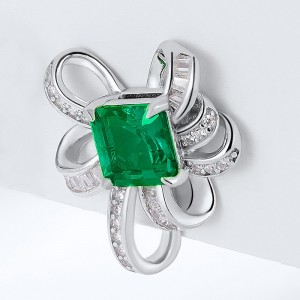 Luxury Jewelry 925 Silver Bling Cubic Zirconia Bowknot Earrings Studs Elegant Fashion Square Cut Lab Grown Emeralds Earrings