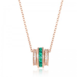 Wholesale Fine Jewelry Crystal Gemstone Pendant Baguette Cubic Zirconia Green Emerald Wheel Pendant Necklace