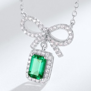 Fine Jewelry 925 Sterling Silver Green Gemstone Pendant Shniy 3A Zircon Bowknot And Lab Created Emeralds Pendant Necklace