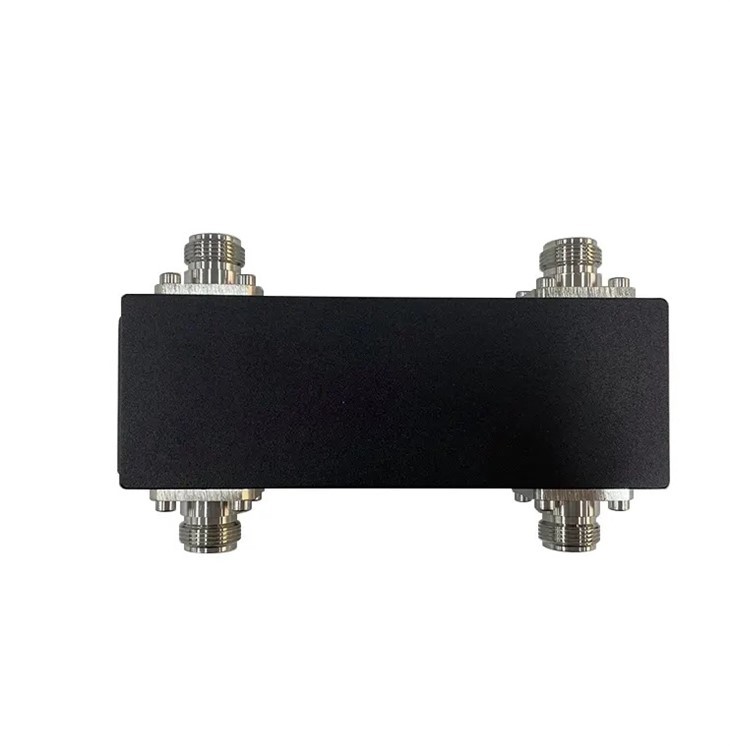 LDC-4/10-90N Hybrid Combiner With Low phase and amplitude unbalance