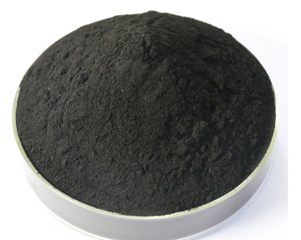 What is humic acid and what are its main effects?