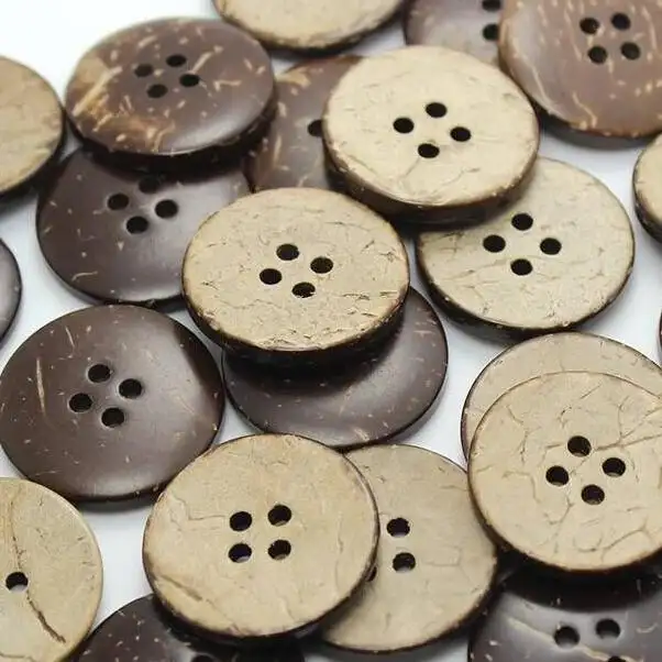 Factory Wholesale Spot Supply 0.9cm-5cm Two-hole Fjouwer-hole Round Coconut Shell Button Baby Buttons Natuerlike Coconut Button - Keapje 5cm Coco Button, Coconut Button, Wood Button Product