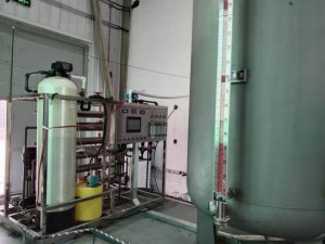 Unit Pengeluaran Hidrogen Elektrolisis Air