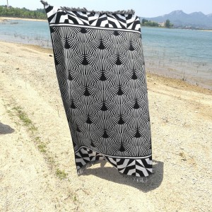 China wholesale Hot towel - Custom Own Logo New Design 100% Cotton velour absorbent Jacquard thick bath towel Beach Towel – LH