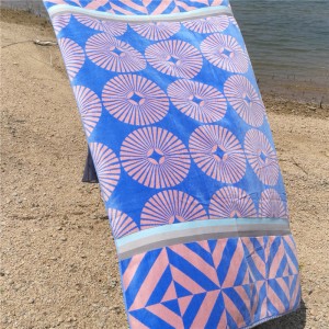 Manufacturer of  Printed Beach Towel - Kaufman – Ultrasoft, Plush ,100% Combed Ring Spun Yarn dye Cotton Velour  Oversized 30”x60” Beach, Pool and Bath Towel.  – LH