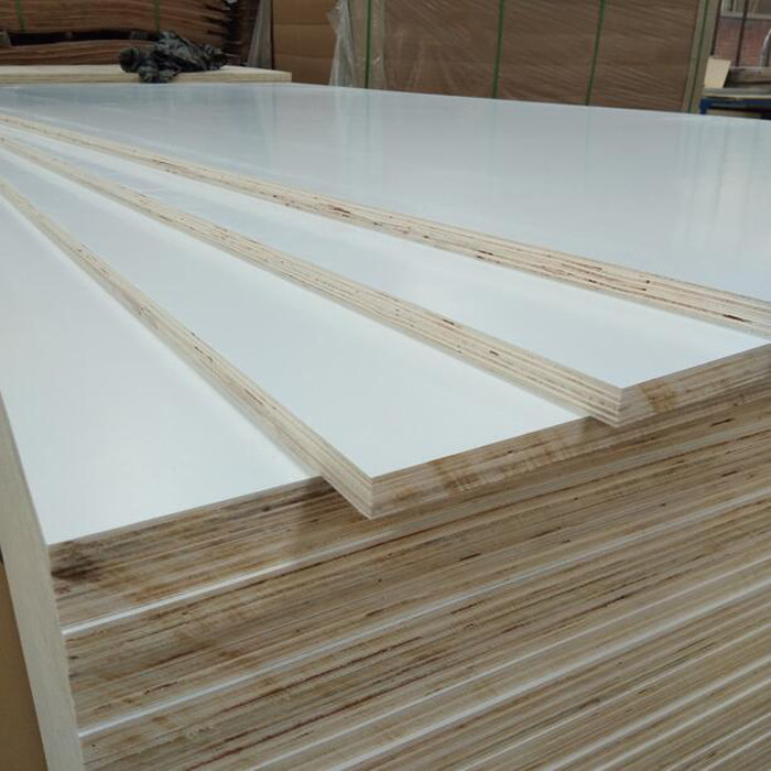High Quality of Furniture Grade Melamine (Synchorized) Plywood