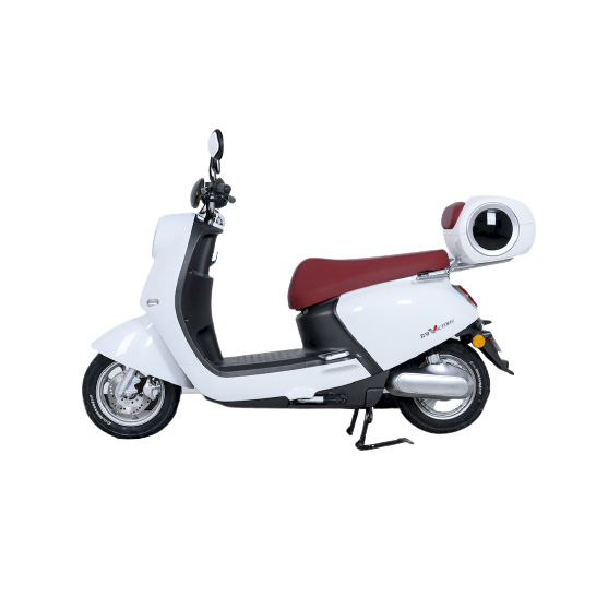 Lima Design M5 Electric Scooter,with 45 Km/h Speed Licence Plate. 50cc Moped Performance, 10 Inch Tubeless Tyre Size