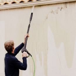Things To Consider Before Using A Pressure Washer
