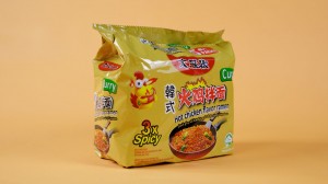 Nouilles coréennes nouilles ramen personnalisées instantanées 3X ramen épicé à saveur de poulet chaud