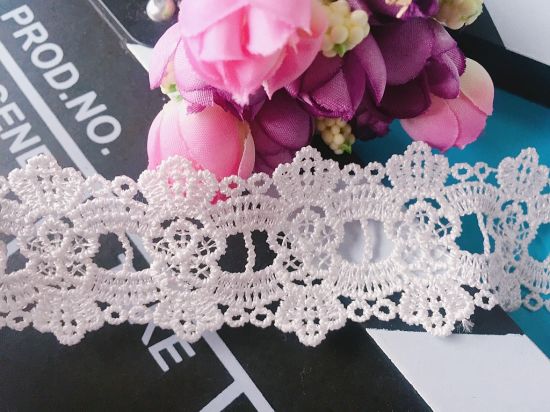 Manufacturers direct water soluble milk embroidery lace exquisite bar code lace wholesale for fashion clothing accessories