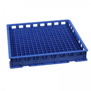 Cylindrical battery tray