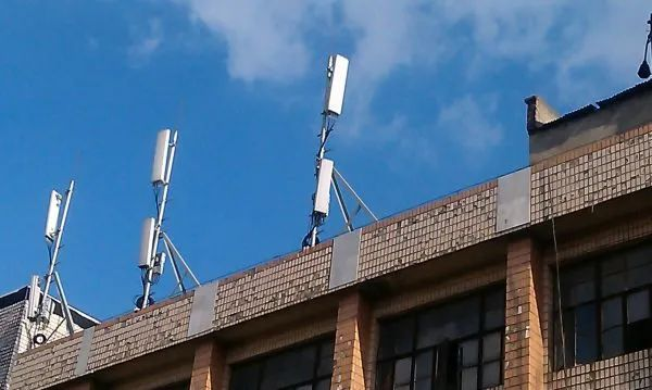 How to implement mobile phone network signal coverage in remote factory areas